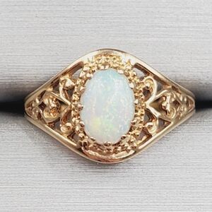 10k Solid Yellow Gold Opal Ring